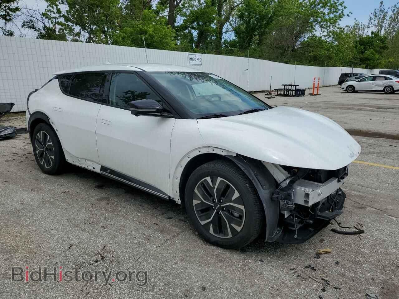 2022 KIA EV6 LIGHT - VIN: KNDC3DLC6N5053572 - Photo 4
