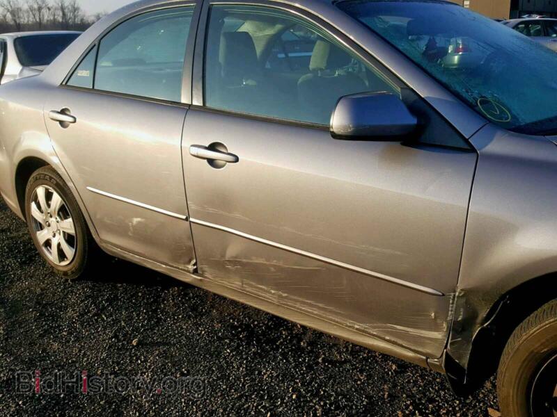 2006 Mazda 6 (VIN 1YVFP80C465M68527) — photo 9 of 10