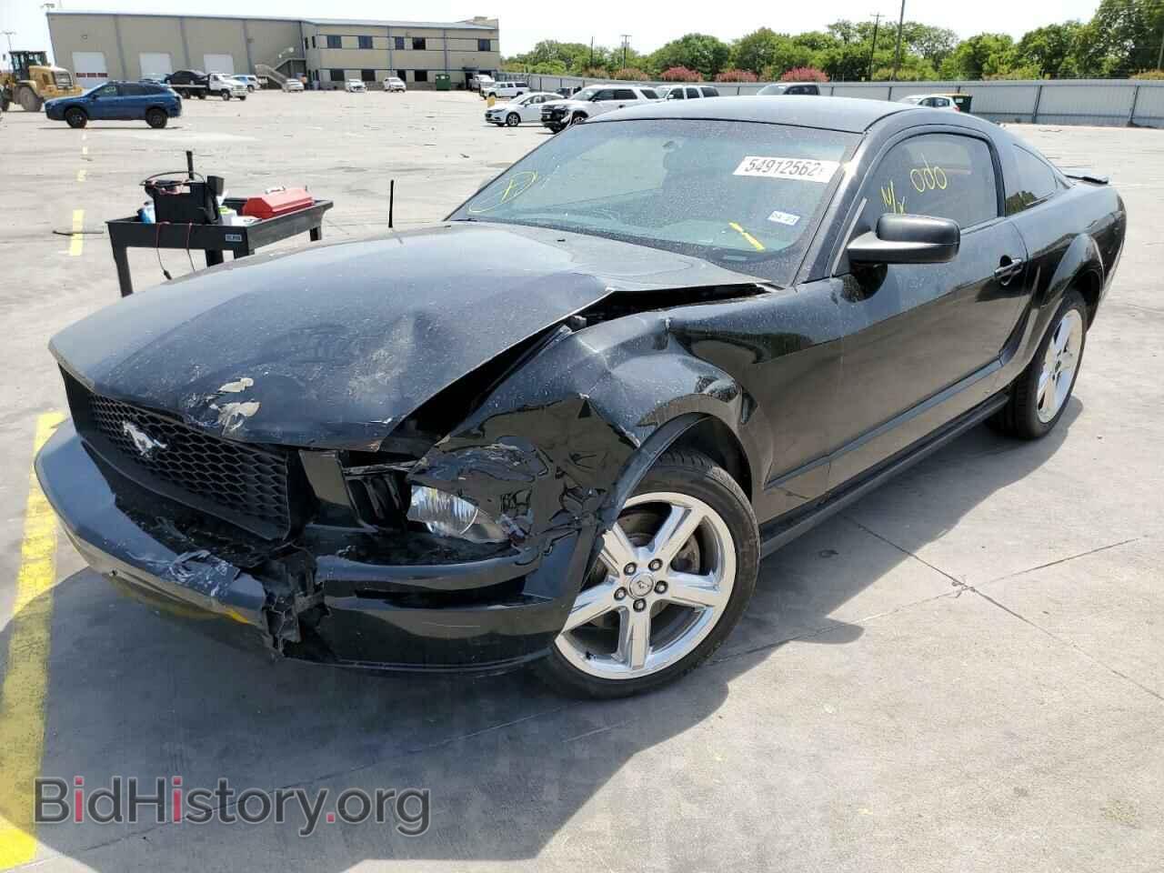 2009 FORD MUSTANG - VIN: 1ZVHT82H695111449 - Фото 2