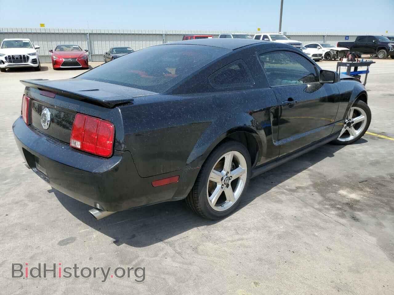 2009 FORD MUSTANG - VIN: 1ZVHT82H695111449 - Фото 4
