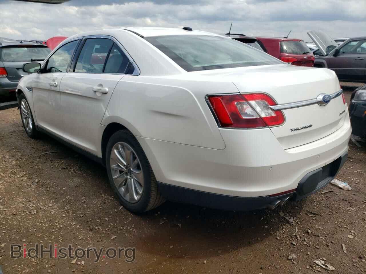 2011 FORD TAURUS - VIN: 1FAHP2FW5BG188746 - Photo 2