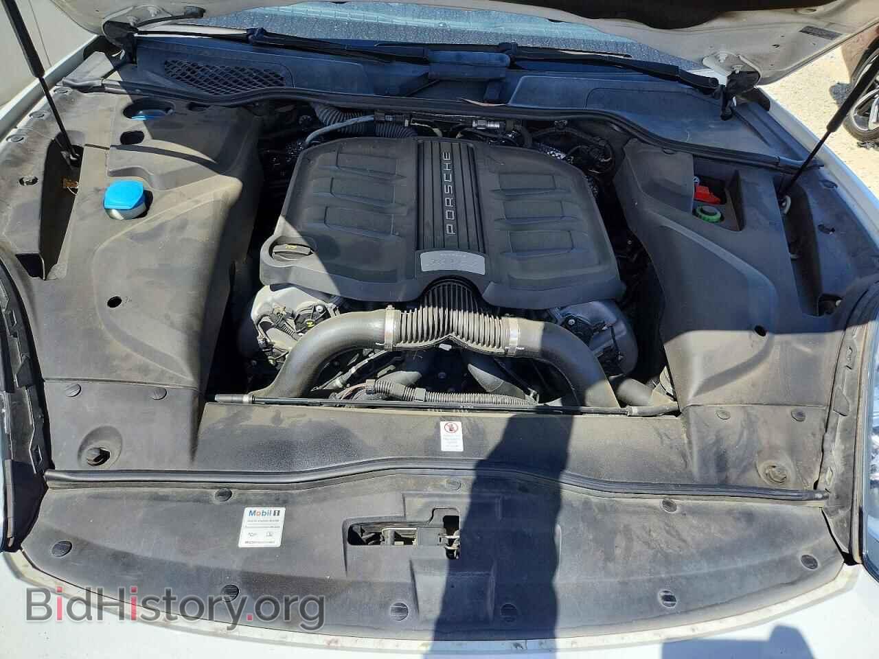 2017 PORSCHE CAYENNE - VIN: WP1AB2A25HLA52601 - Photo 12