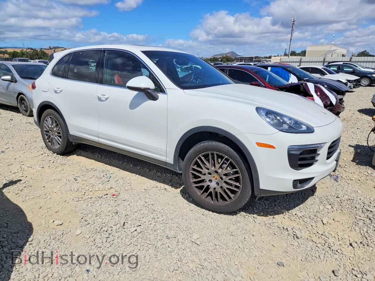 2017 PORSCHE CAYENNE - VIN: WP1AB2A25HLA52601 - Photo 4