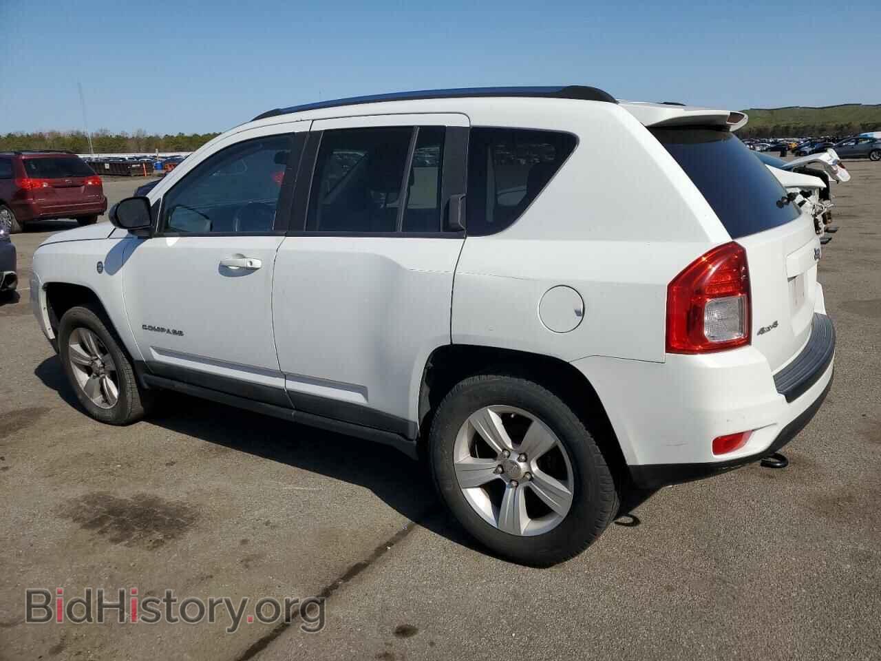 2011 JEEP COMPASS - VIN: 1J4NF1FB1BD154340 - Фото 2