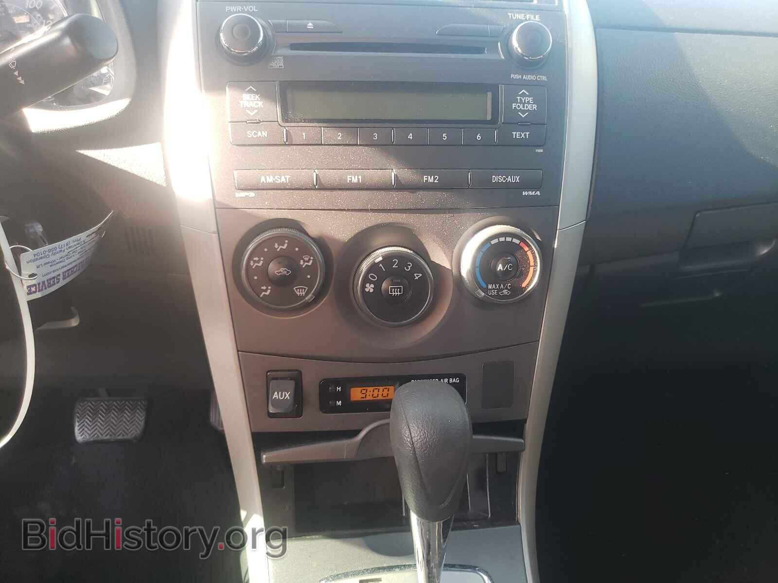 2011 TOYOTA COROLLA - VIN: 2T1BU4EE3BC640382 - Фото 9