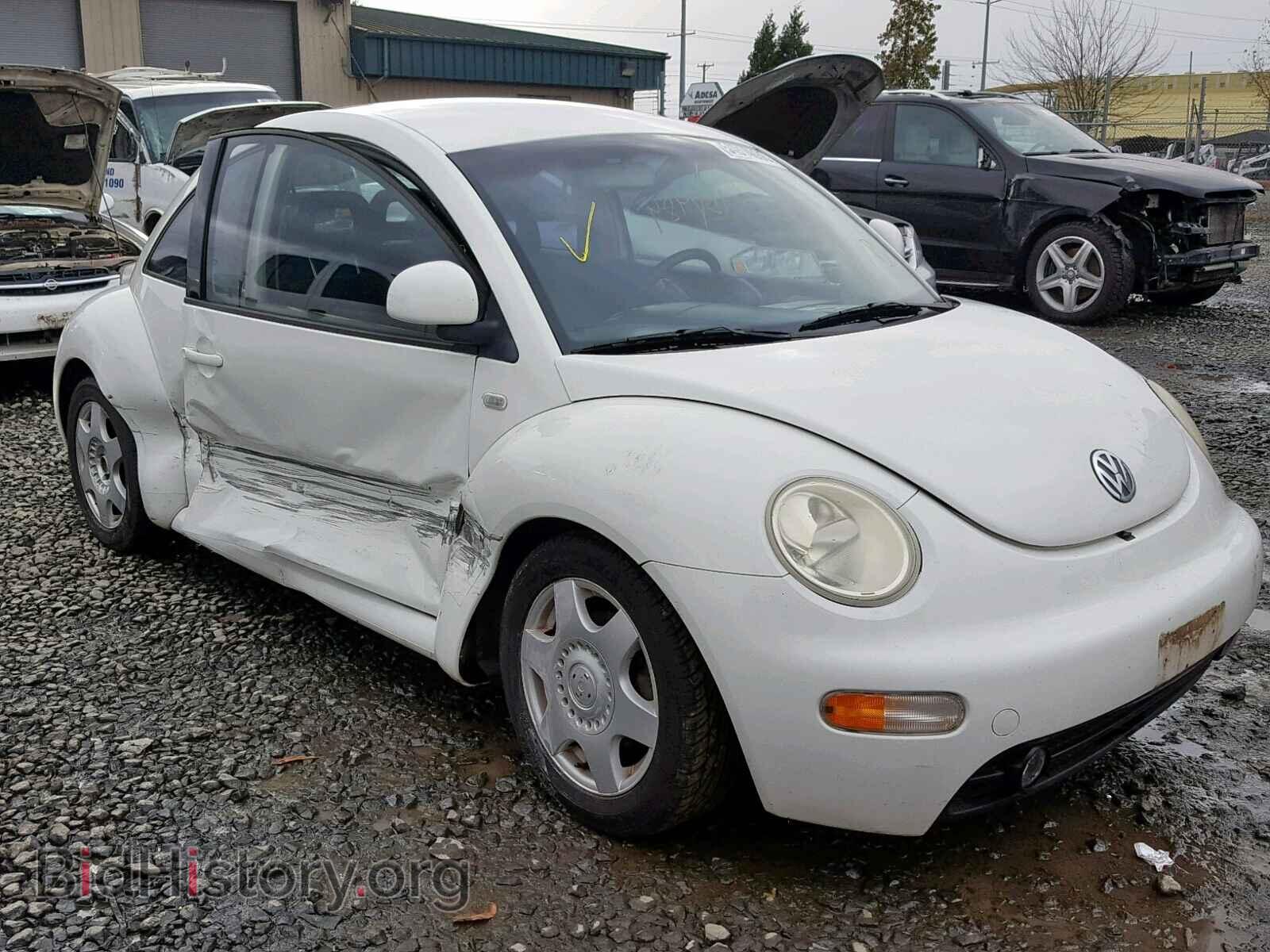Photo 3VWCA21C1XM414617 - VOLKSWAGEN BEETLE 1999