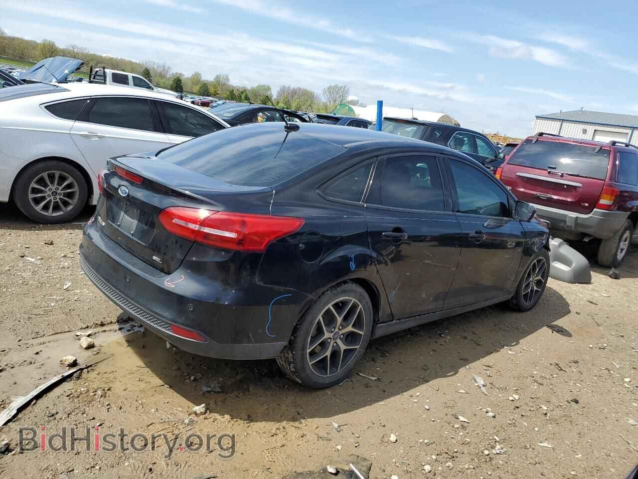 2017 FORD FOCUS - VIN: 1FADP3H2XHL228110 - Фото 3
