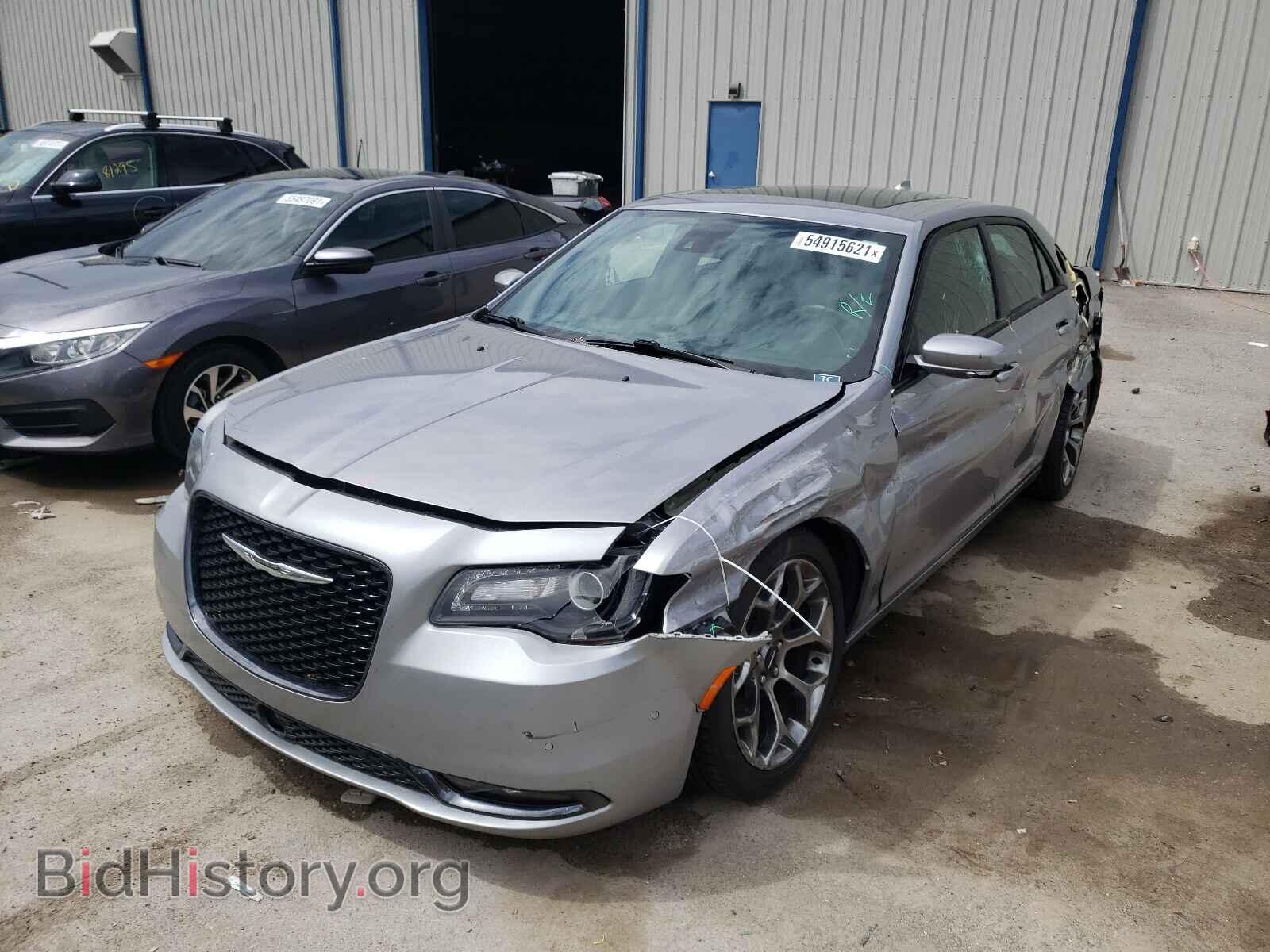 2018 CHRYSLER 300 - VIN: 2C3CCABG7JH269750 - Фото 2