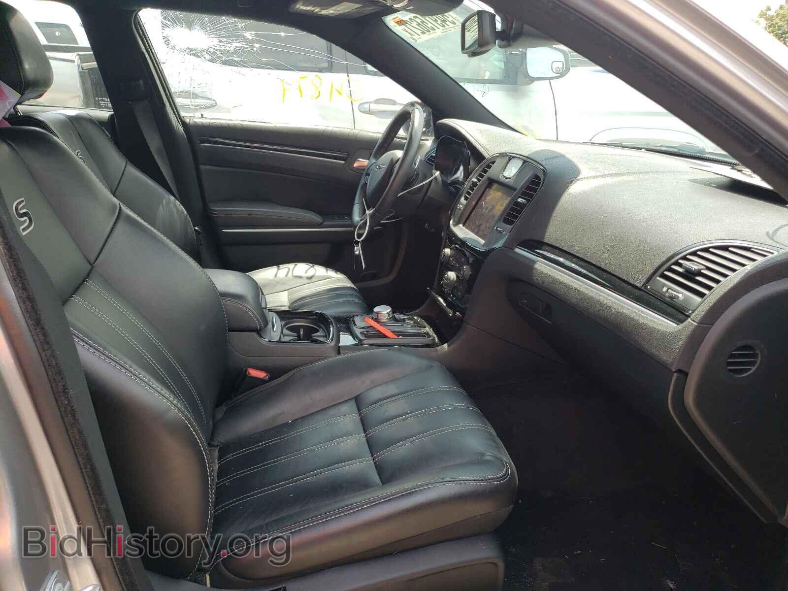 2018 CHRYSLER 300 - VIN: 2C3CCABG7JH269750 - Фото 5