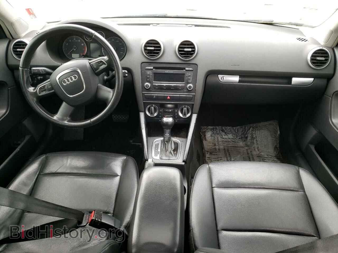 2013 AUDI A3 - VIN: WAUBEAFM9DA006046 - Фото 9