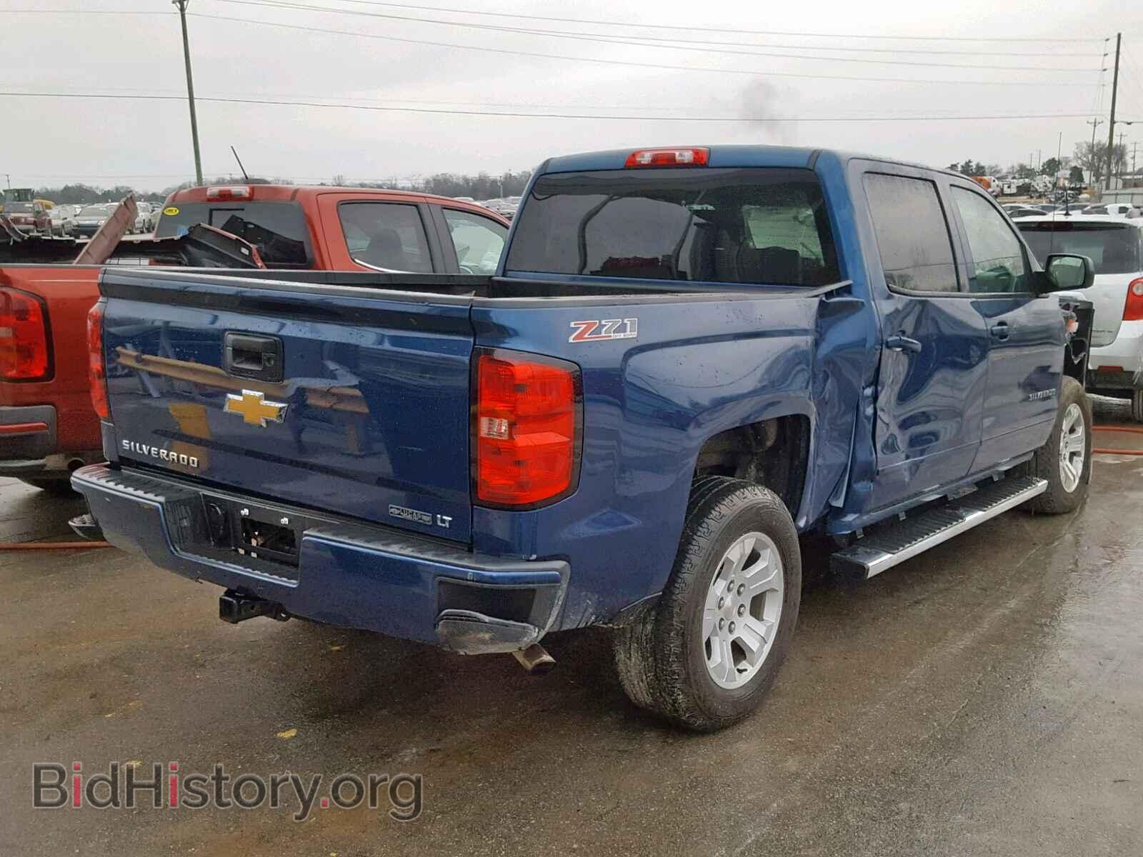 2017 CHEVROLET SILVERADO - VIN: 3GCUKREC5HG433663 - Фото 4