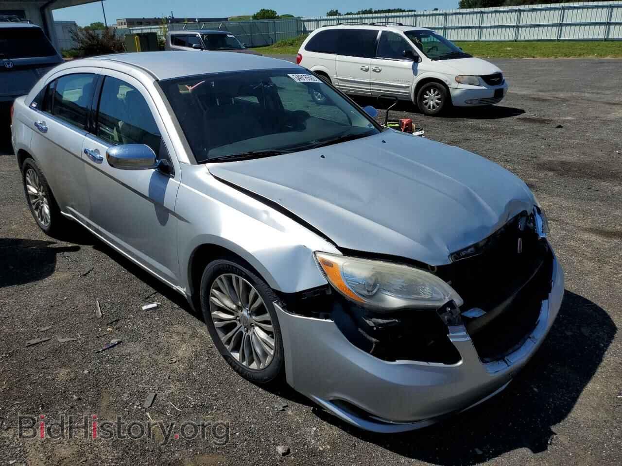 Photo 1C3BC2FG6BN503557 - CHRYSLER 200 2011