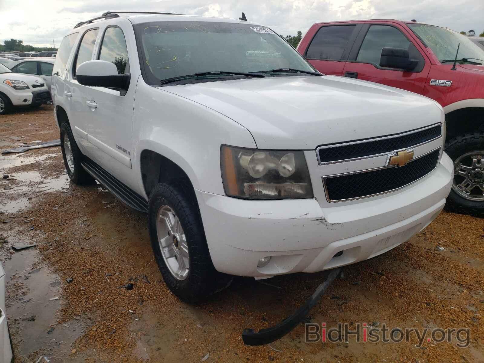 Photo 1GNFK13037R161137 - CHEVROLET TAHOE 2007