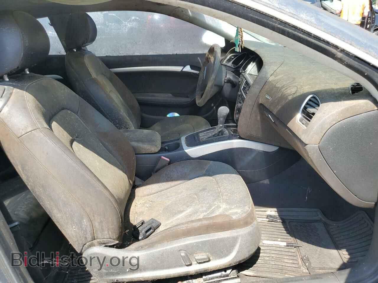 2010 AUDI A5 - VIN: WAUCFAFR9AA001051 - Фото 5