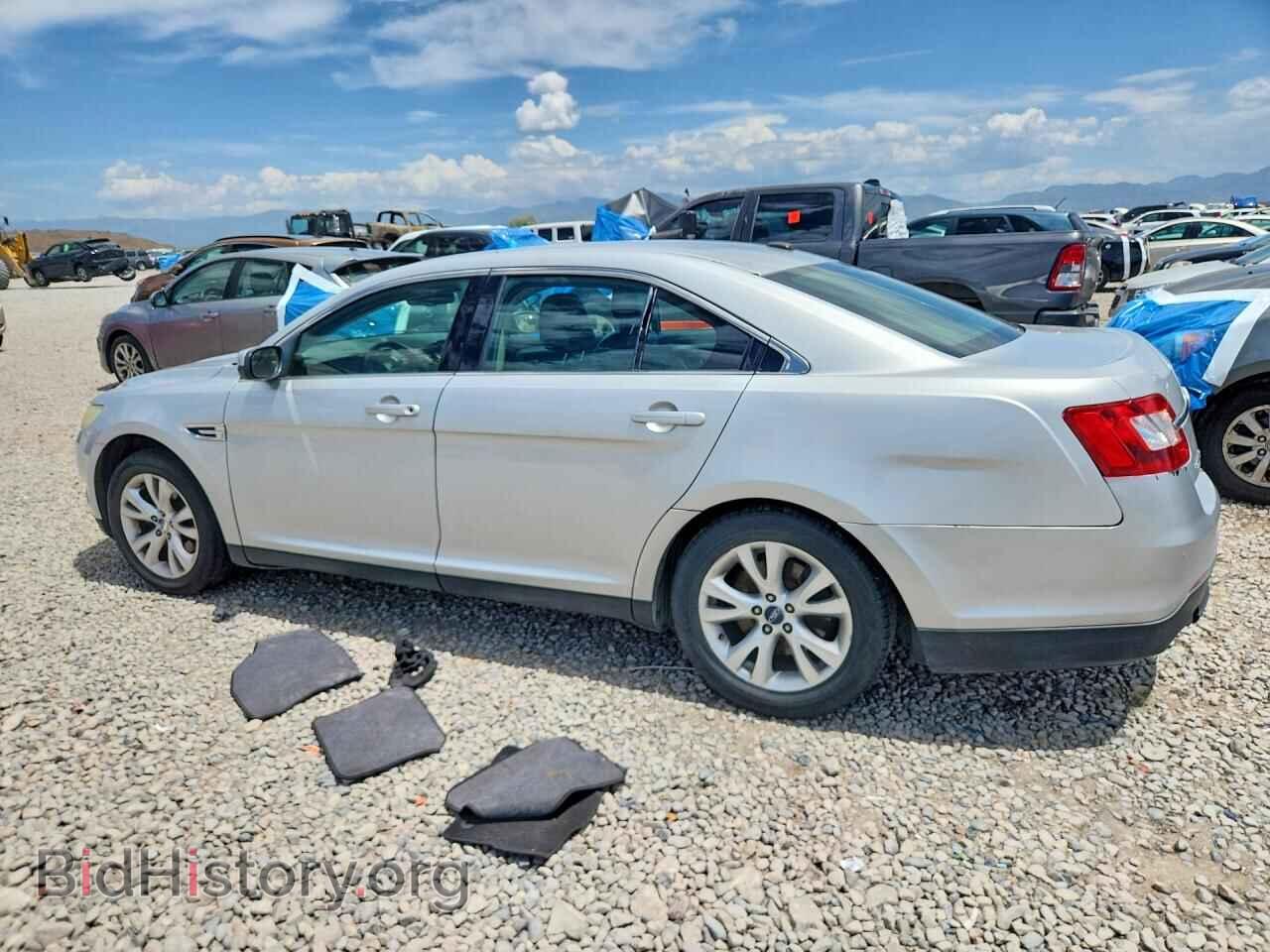 2011 FORD TAURUS - VIN: 1FAHP2EW0BG185304 - Photo 2
