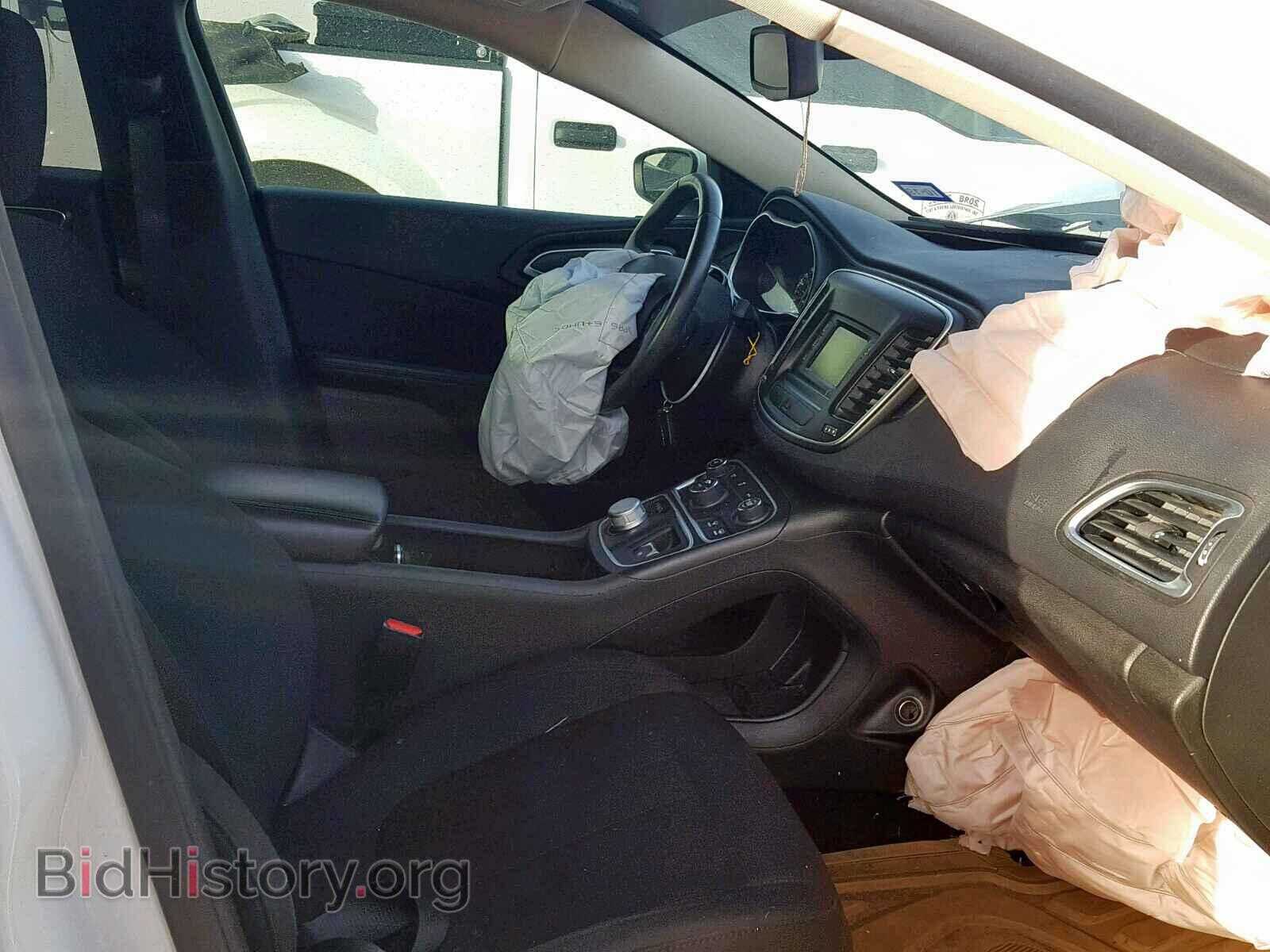 2015 CHRYSLER 200 - VIN: 1C3CCCAB7FN635870 - Photo 5