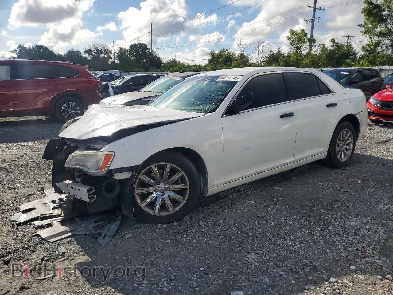Photo 2C3CA5CG7BH537242 - CHRYSLER 300 2011