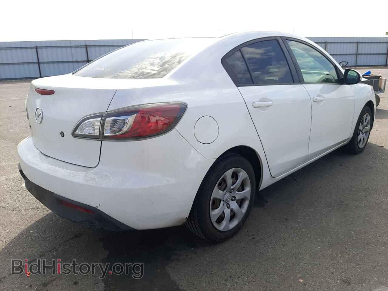 2011 MAZDA 3 - VIN: JM1BL1UG9B1373614 - Photo 4