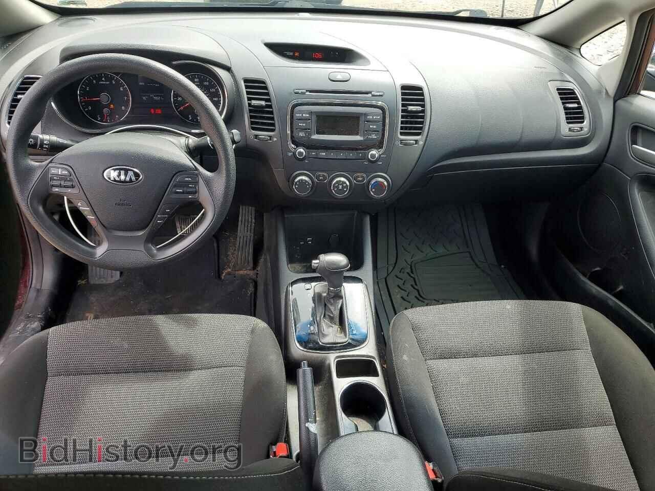 2018 KIA FORTE - VIN: 3KPFK4A77JE174471 - Фото 8