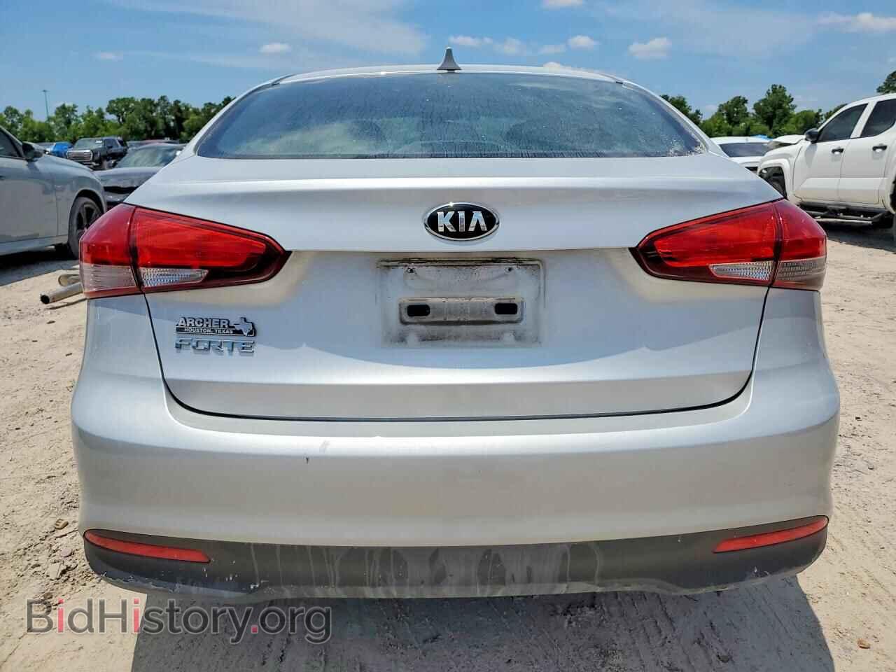 2017 KIA FORTE - VIN: 3KPFK4A77HE077295 - Photo 6