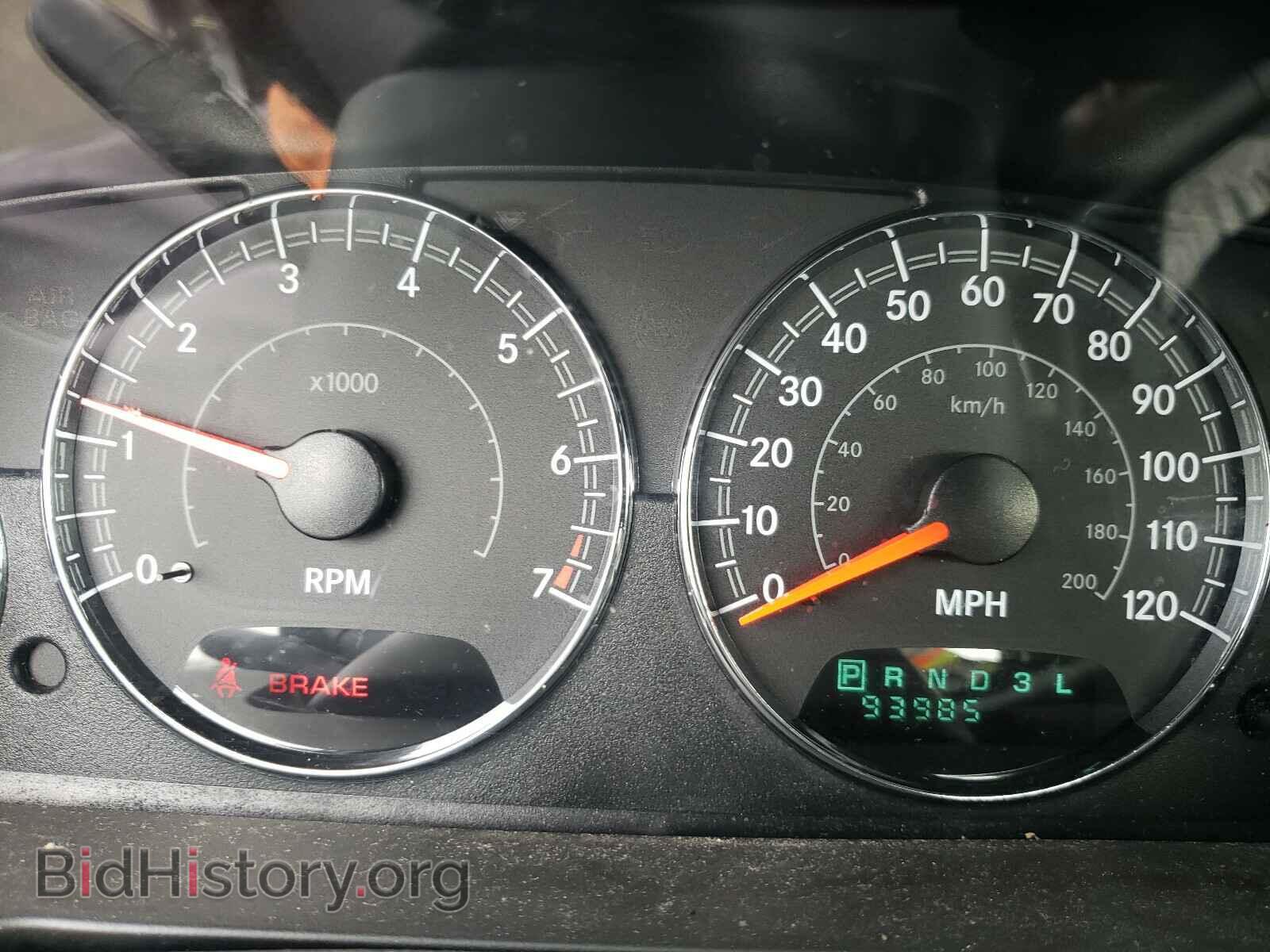 2004 CHRYSLER SEBRING - VIN: 1C3EL46J24N416715 - Фото 8