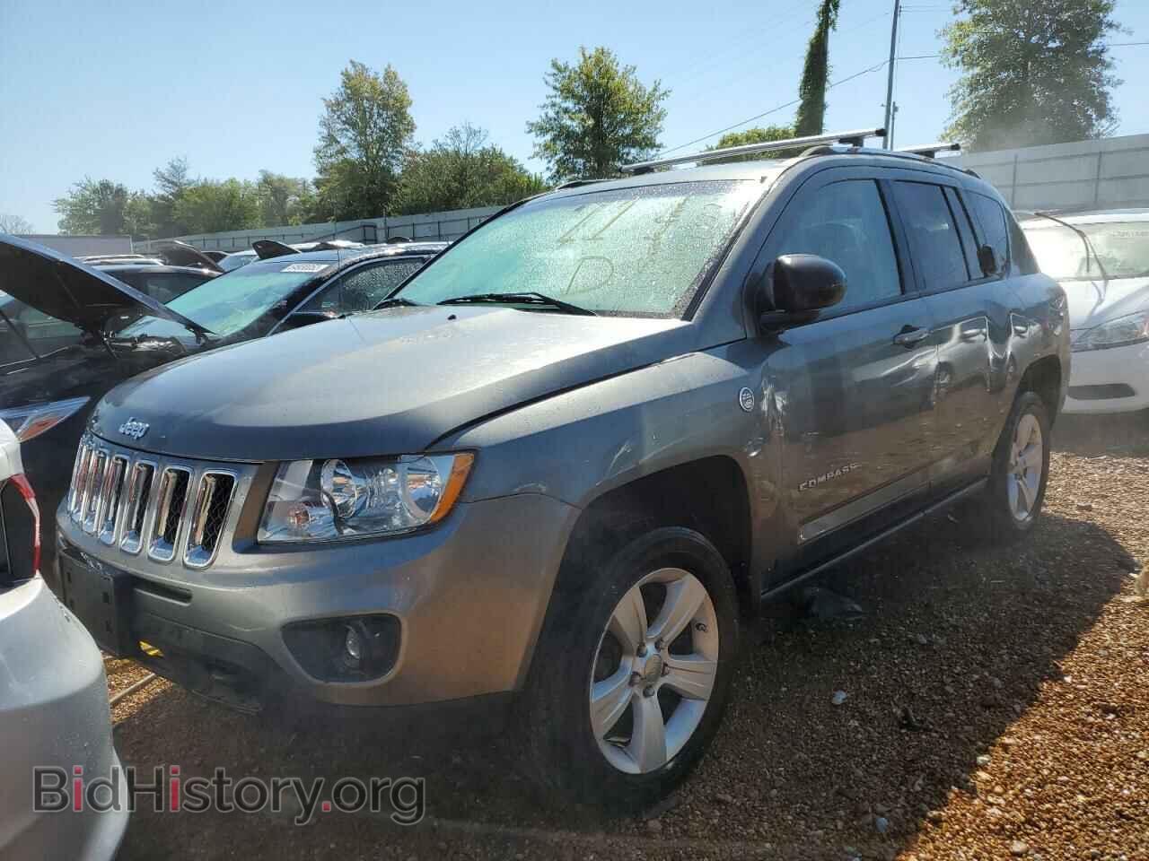 2012 JEEP COMPASS - VIN: 1C4NJDBB6CD554648 - Photo 2