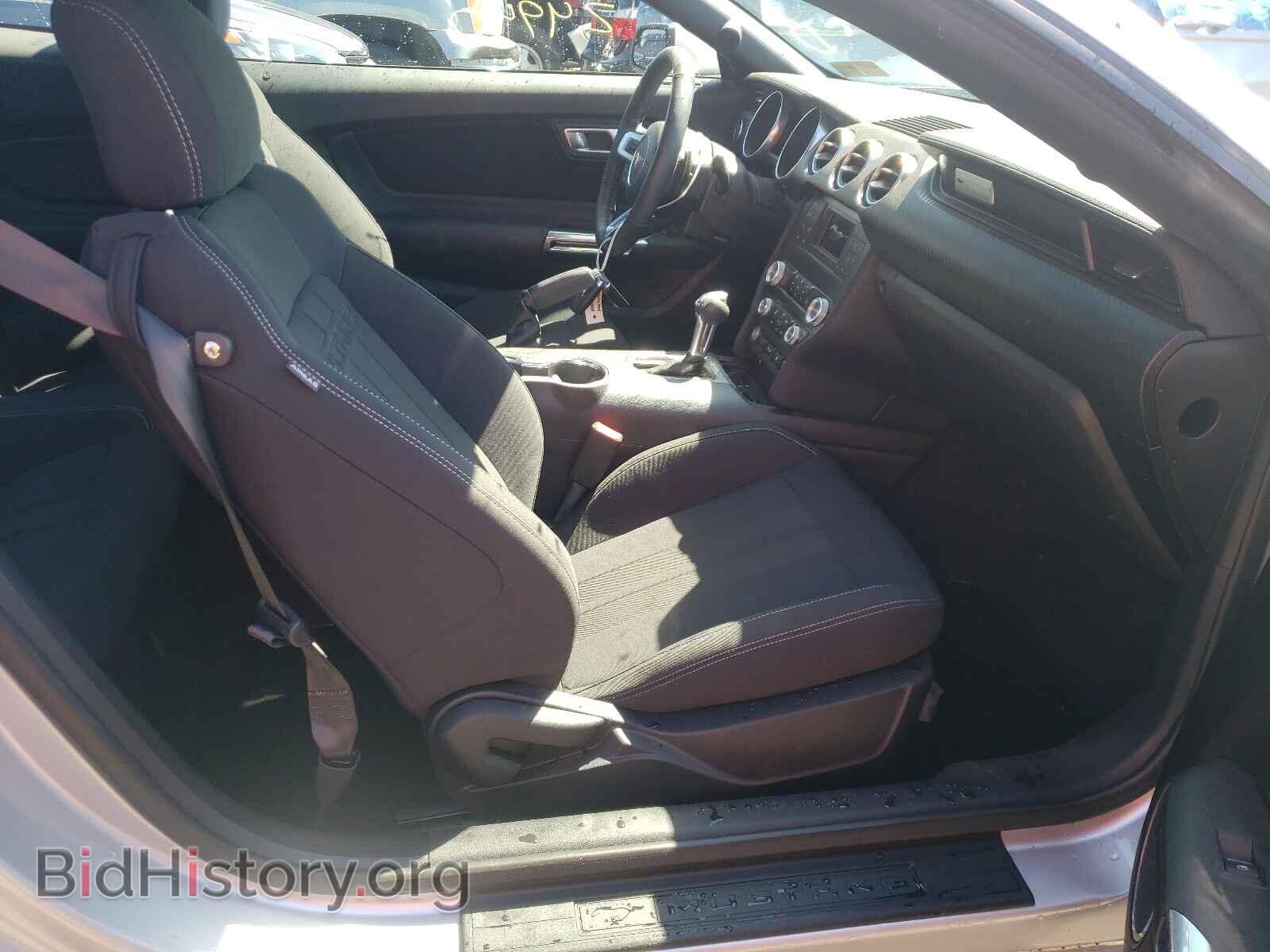 2019 FORD MUSTANG - VIN: 1FA6P8TH2K5157529 - Фото 5