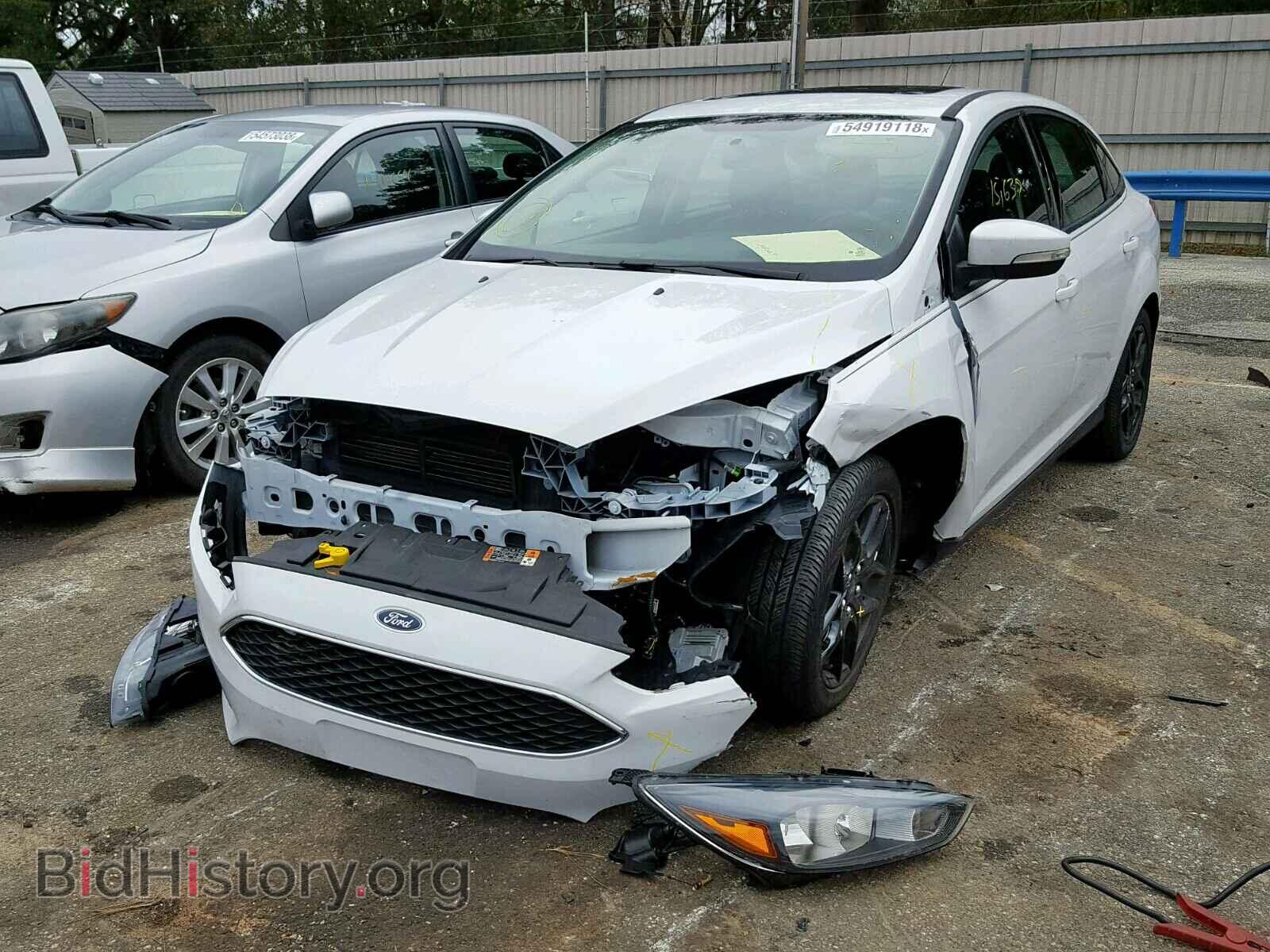 2016 FORD FOCUS SE - VIN: 1FADP3F2XGL385850 - Фото 2