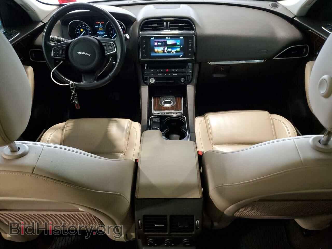 2017 JAGUAR F-PACE - VIN: SADCK2BN4HA088766 - Фото 8
