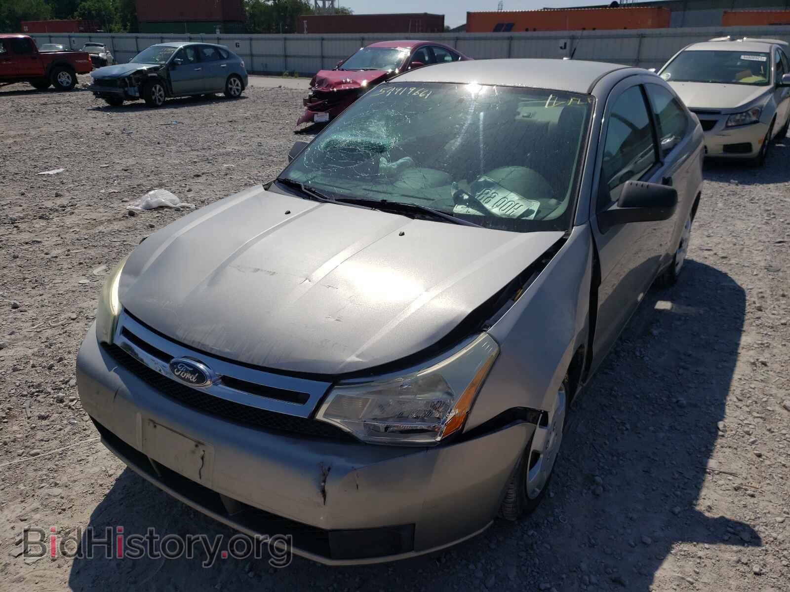 2008 FORD FOCUS - VIN: 1FAHP32N78W231131 - Фото 2