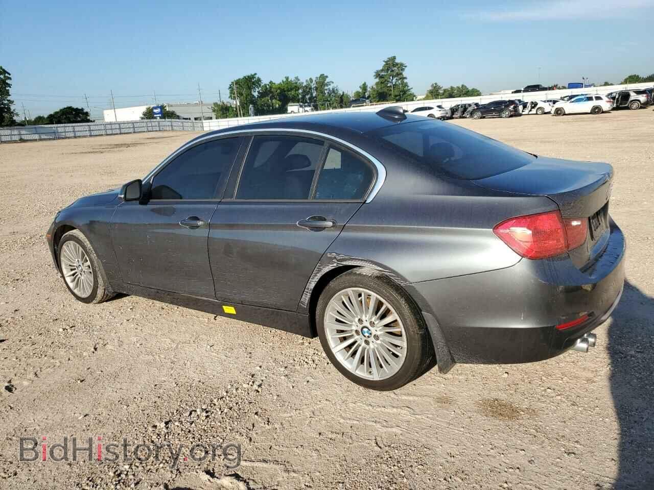 2013 BMW 3 SERIES - VIN: WBA3A5C55DF356684 - Фото 2