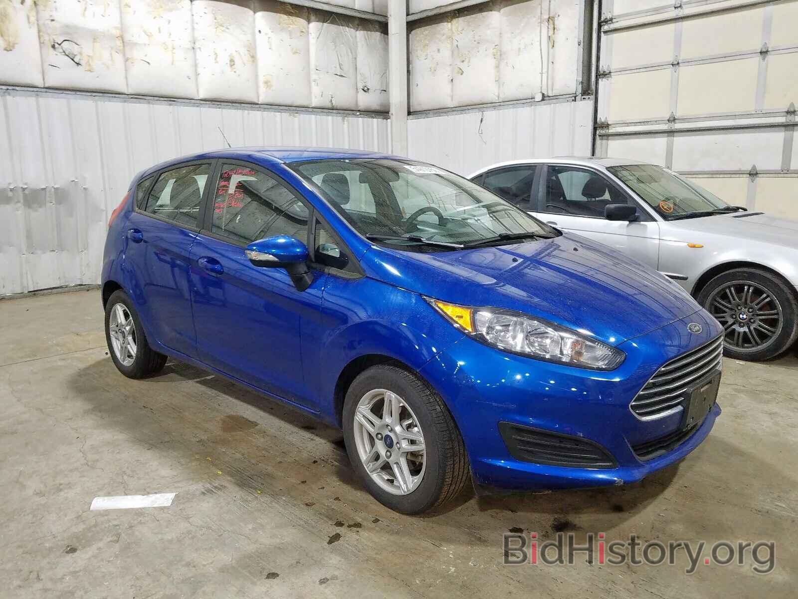 Фотография 3FADP4EJ3JM143177 - FORD FIESTA SE 2018