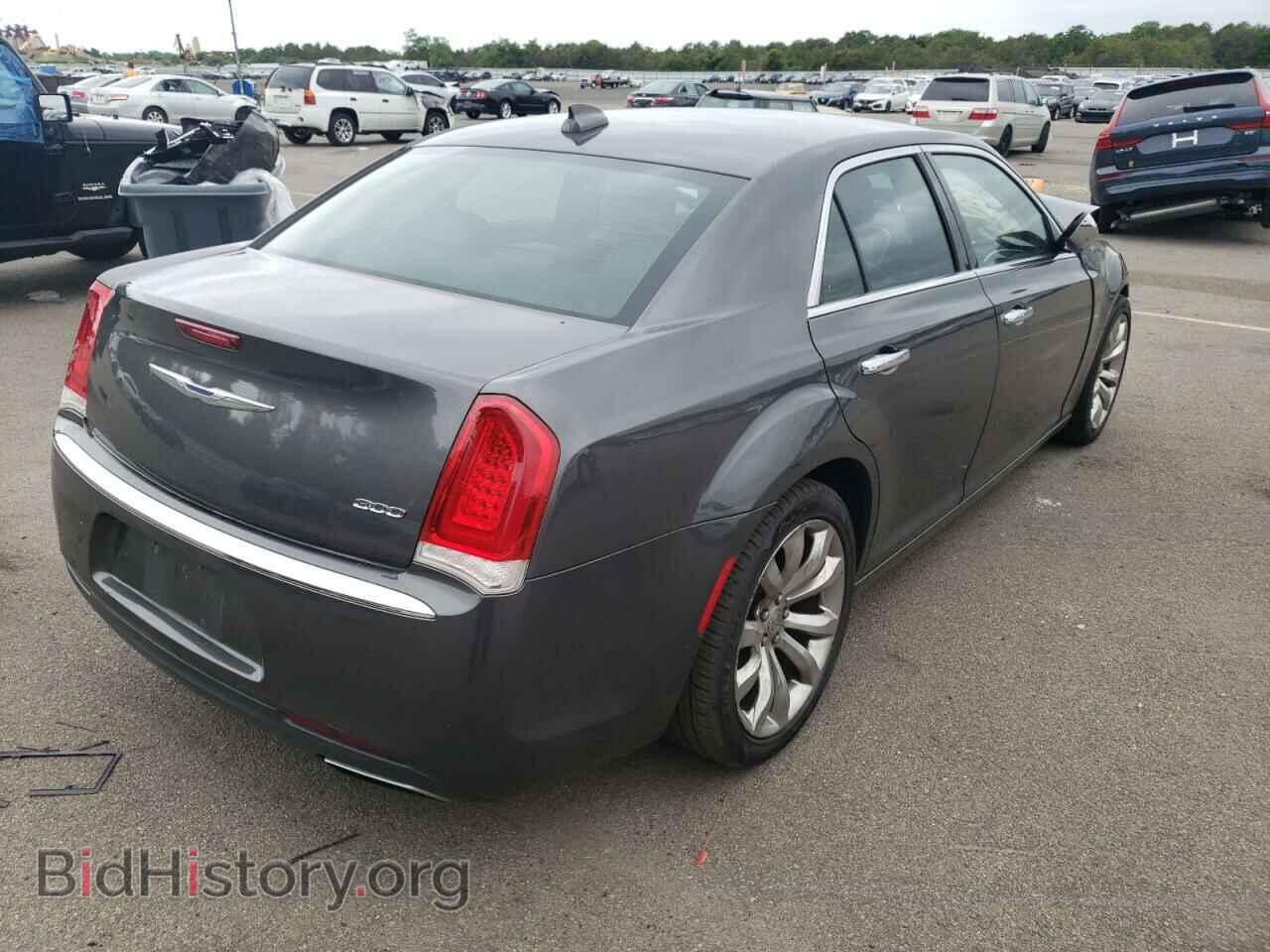 2018 CHRYSLER 300 - VIN: 2C3CCAEG4JH136956 - Фото 3