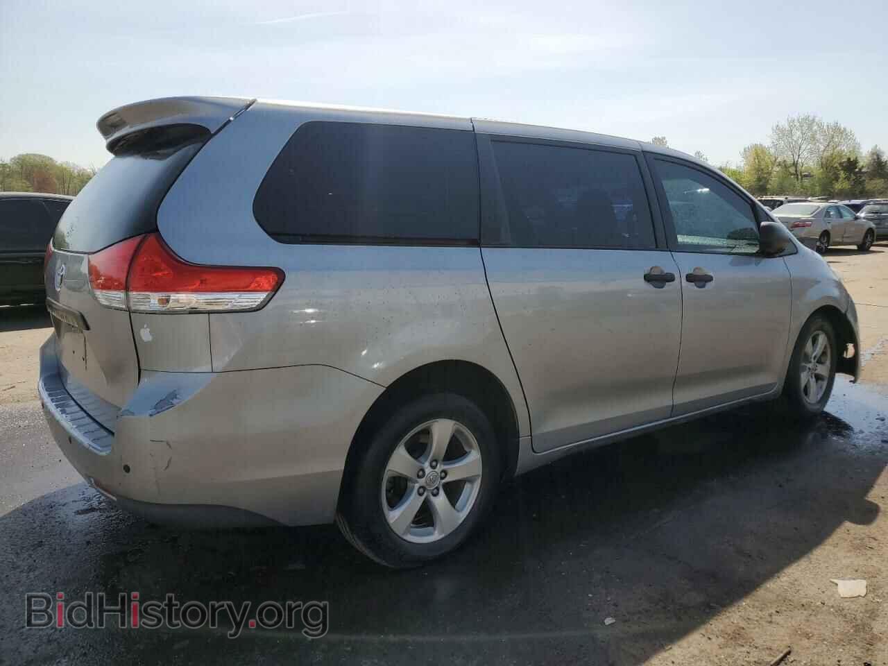 2011 TOYOTA All Models - VIN: 5TDZK3DC1BS024900 - Фото 3