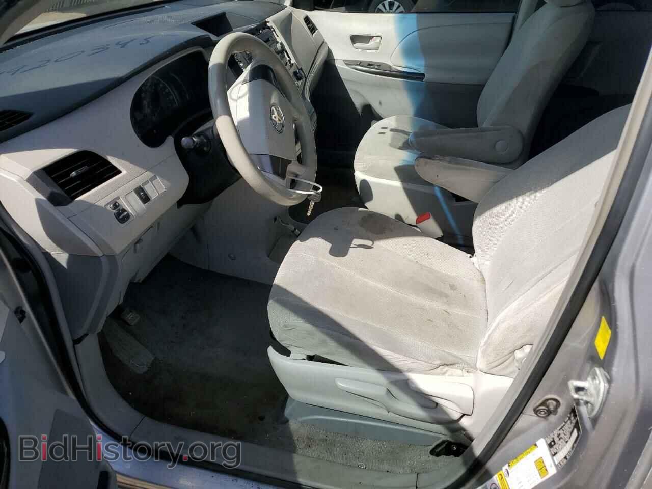 2011 TOYOTA All Models - VIN: 5TDZK3DC1BS024900 - Фото 7