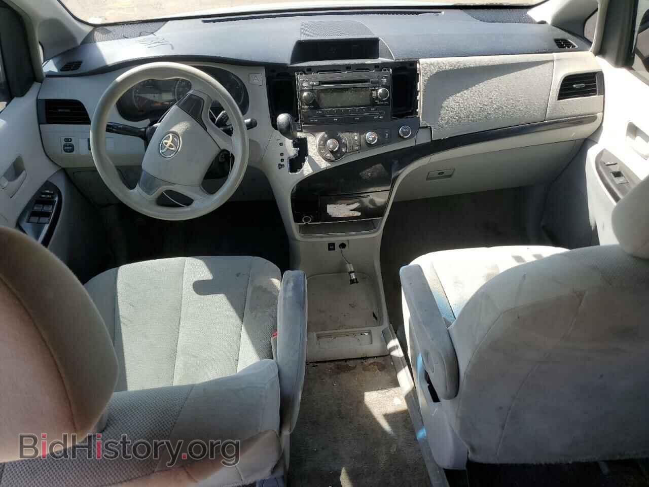 2011 TOYOTA All Models - VIN: 5TDZK3DC1BS024900 - Фото 8