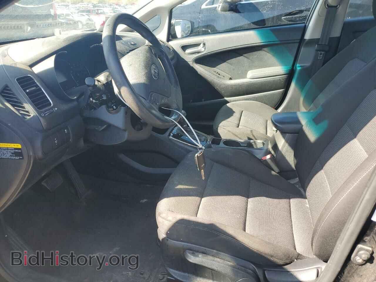 2017 KIA FORTE - VIN: 3KPFK4A74HE140241 - Photo 7