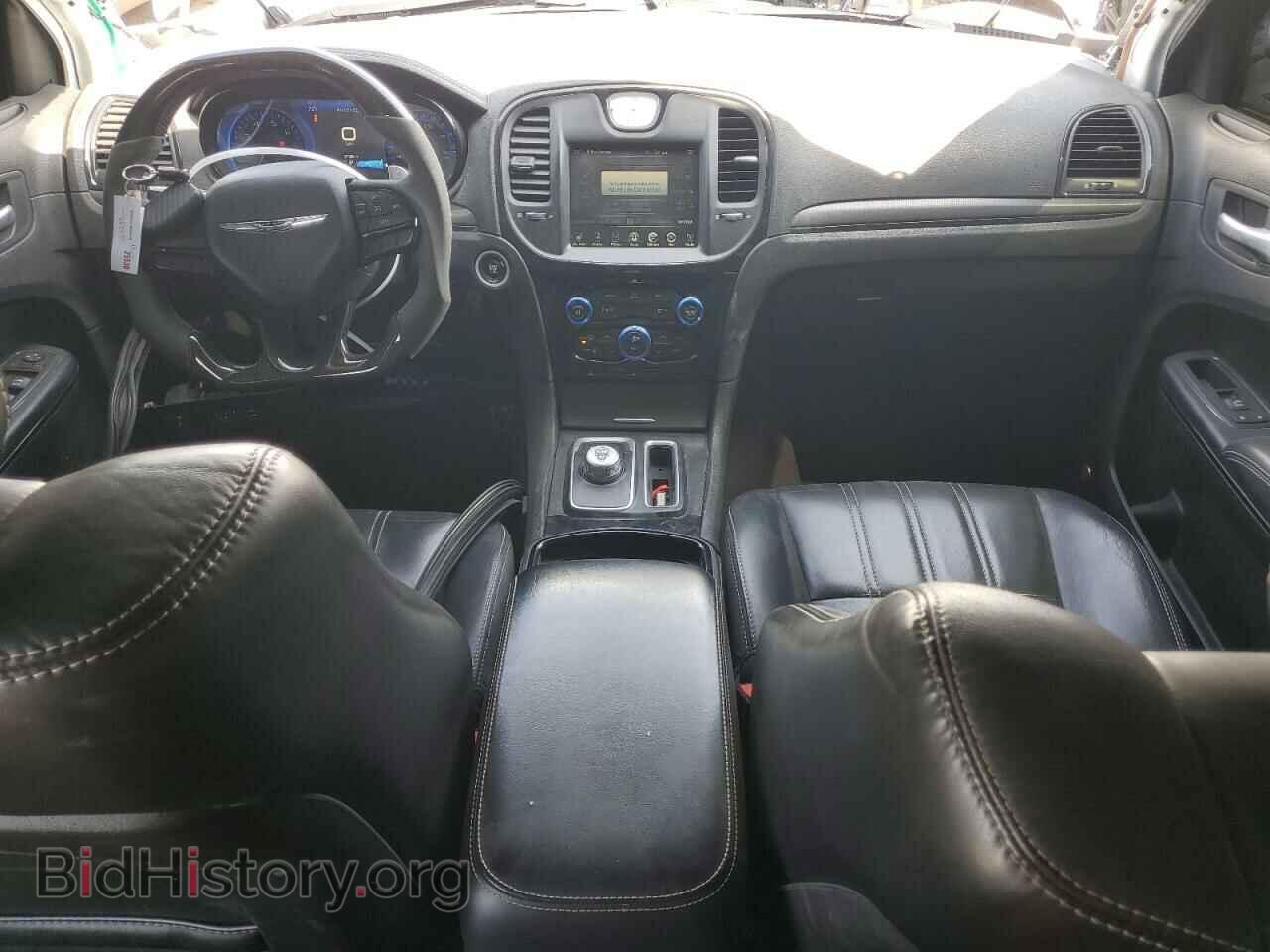 2016 CHRYSLER 300 - VIN: 2C3CCAGG7GH270737 - Photo 8