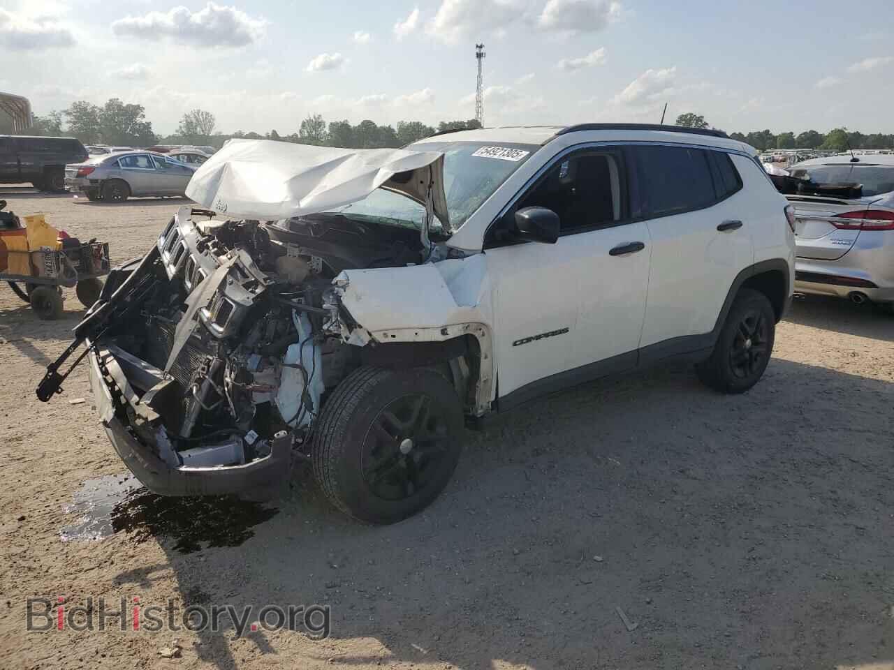 Фотография 3C4NJDAB8LT105015 - JEEP COMPASS 2020