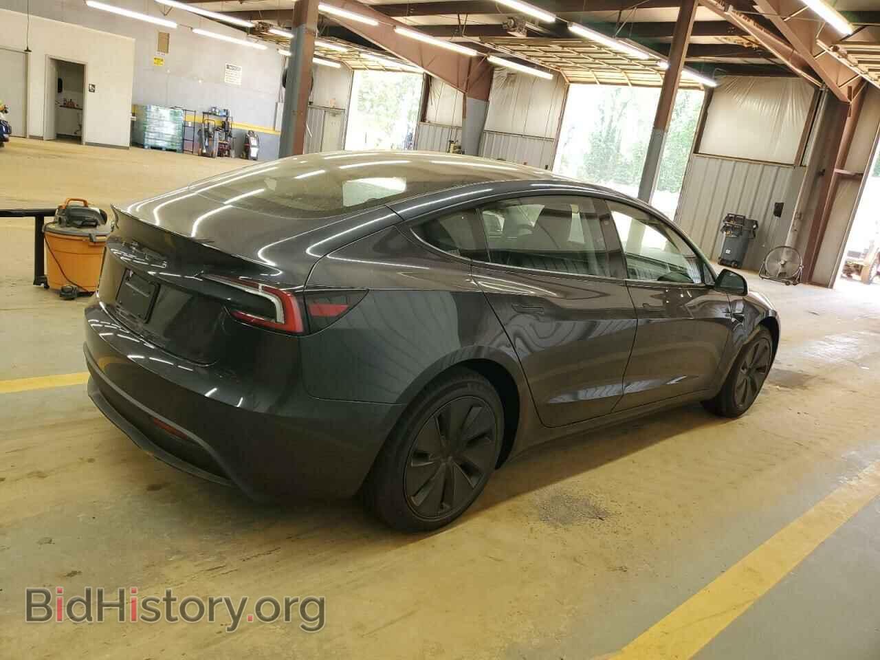 2025 TESLA MODEL 3 - VIN: 5YJ3E1EA2SF930959 - Photo 3