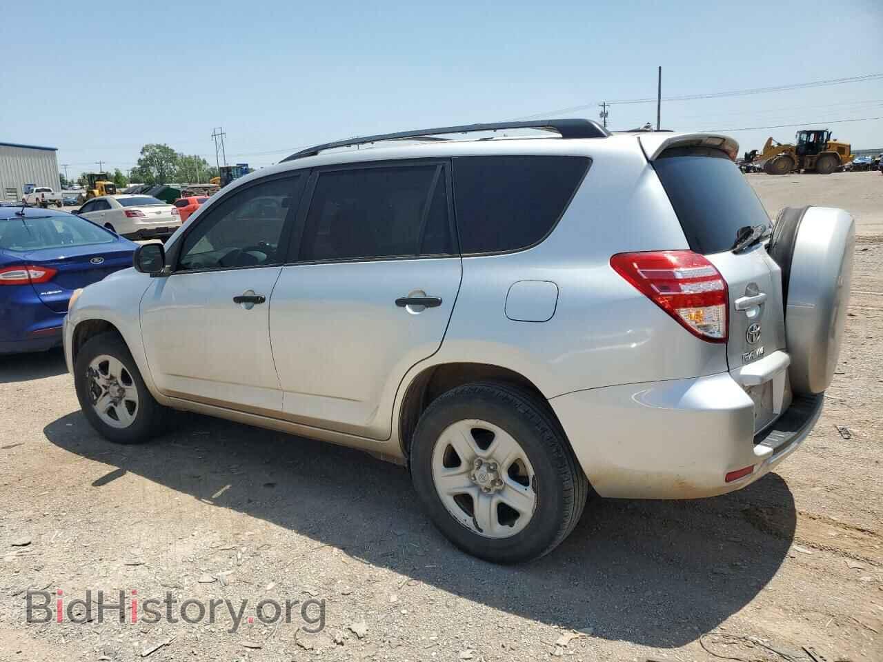 2011 TOYOTA RAV4 - VIN: 2T3BF4DV8BW091909 - Фото 2