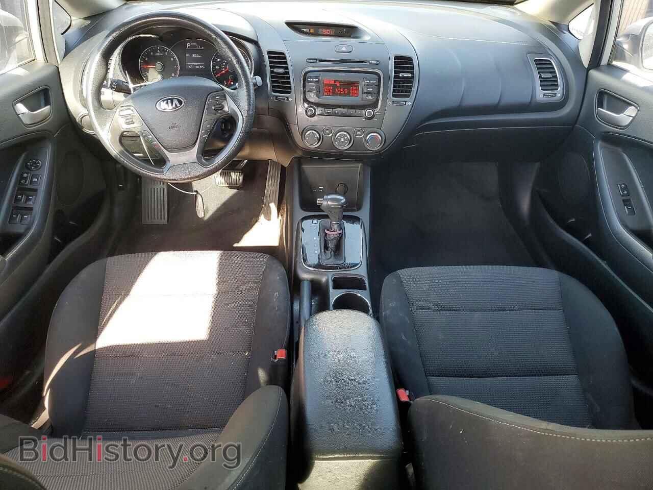2017 KIA FORTE - VIN: 3KPFK4A7XHE156993 - Фото 8