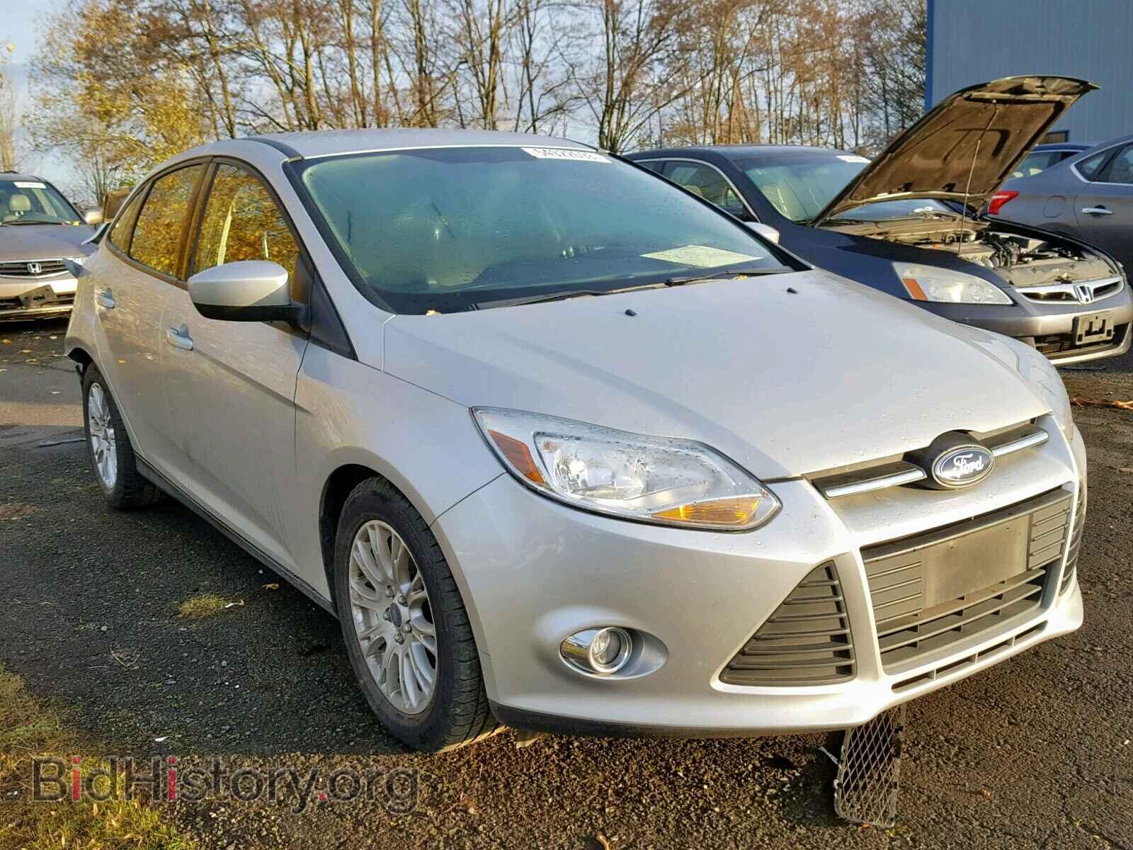 Photo 1FAHP3F29CL348140 - FORD FOCUS 2012