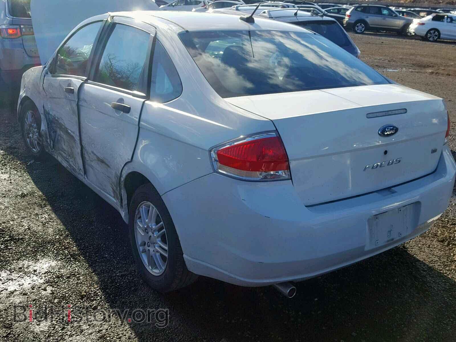 2009 FORD FOCUS SE - VIN: 1FAHP35N59W163733 - Фото 3