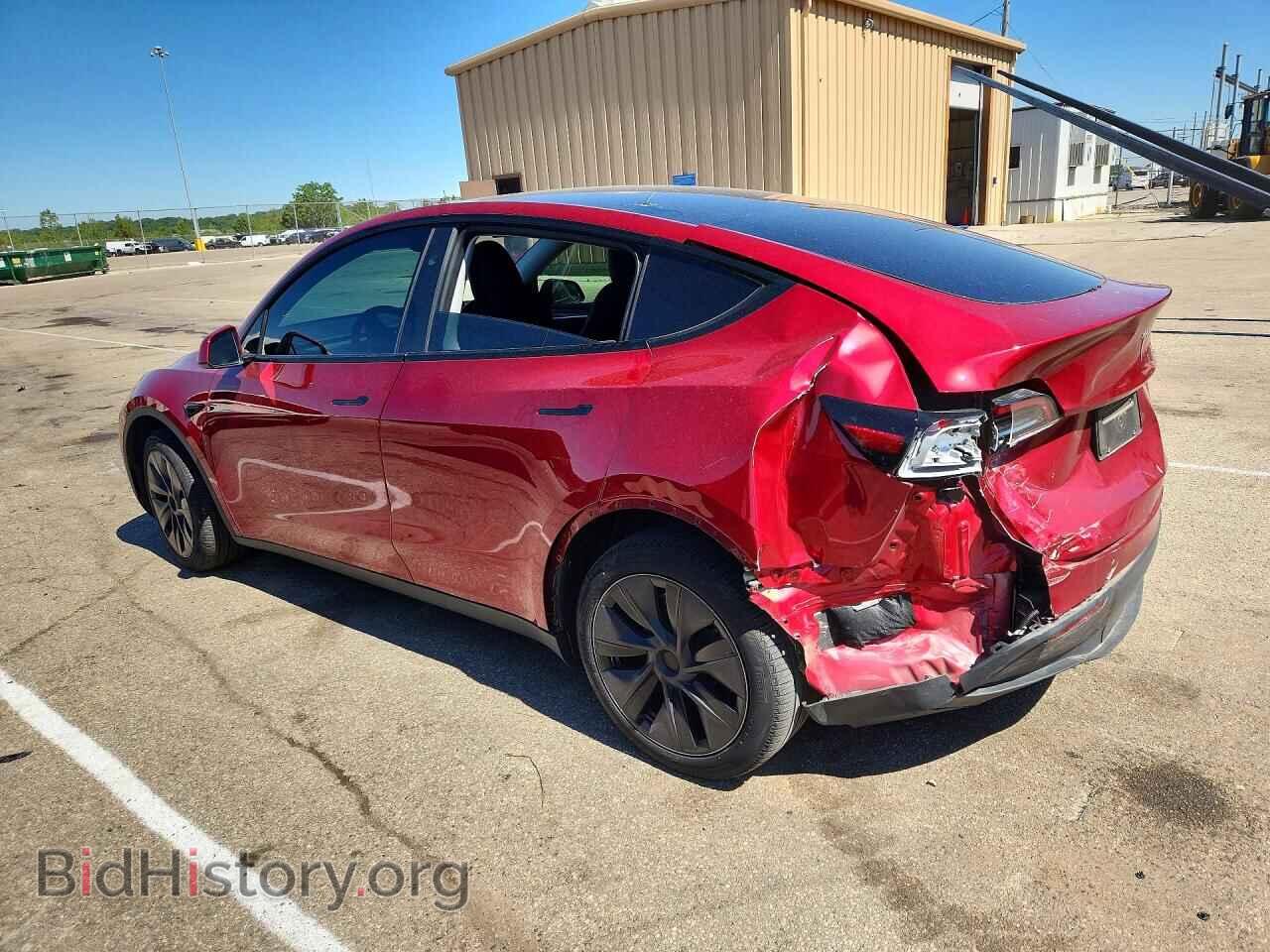 2024 TESLA MODEL Y - VIN: 7SAYGAEEXRF181277 - Photo 2