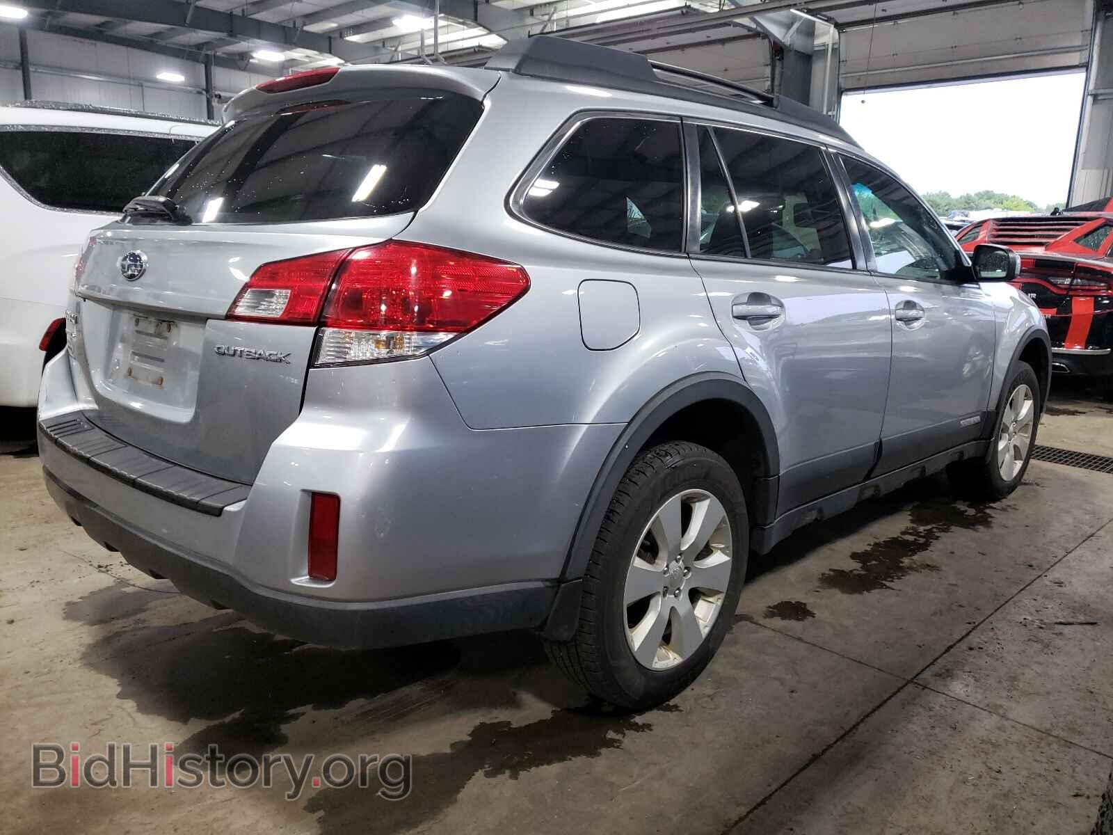 2012 SUBARU OUTBACK - VIN: 4S4BRCCC7C3212818 - Photo 4