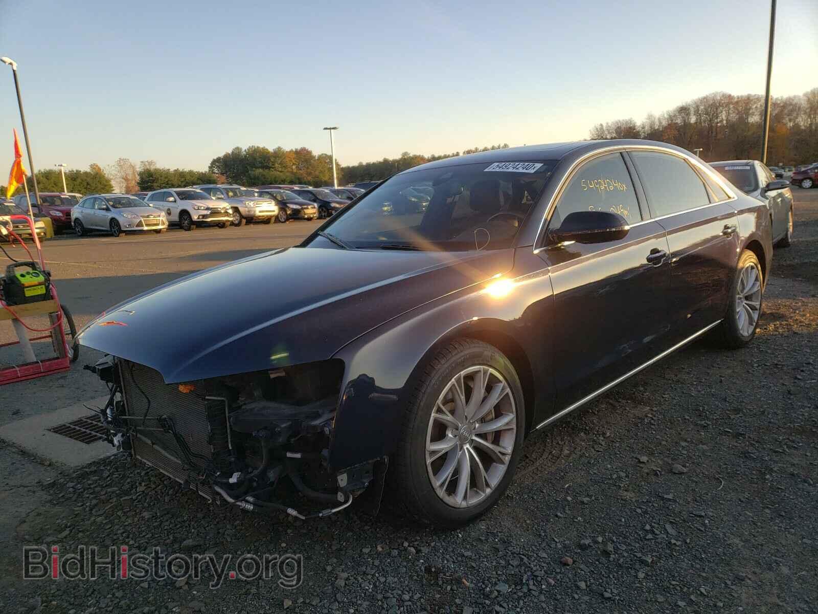2011 AUDI A8 - VIN: WAURVAFD2BN005597 - Фото 2