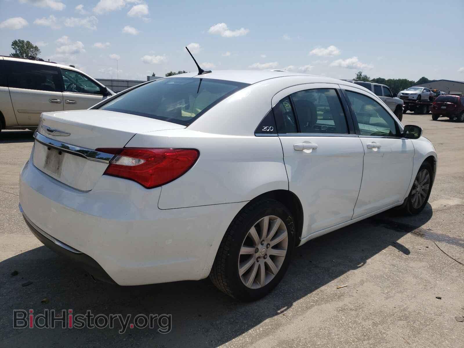 2014 CHRYSLER 200 - VIN: 1C3CCBBG3EN106791 - Фото 4