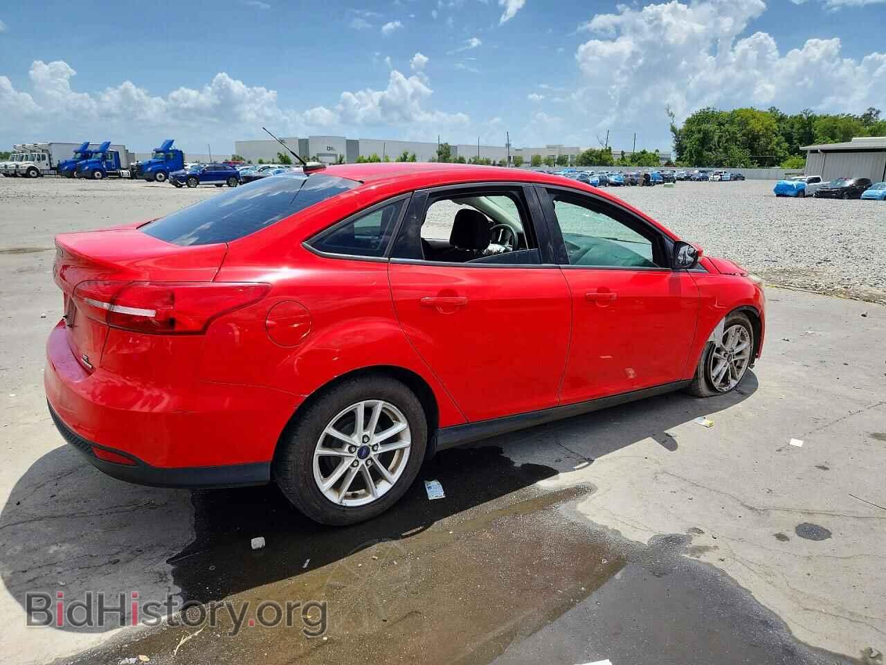 2016 FORD FOCUS - VIN: 1FADP3F2XGL356820 - Фото 3