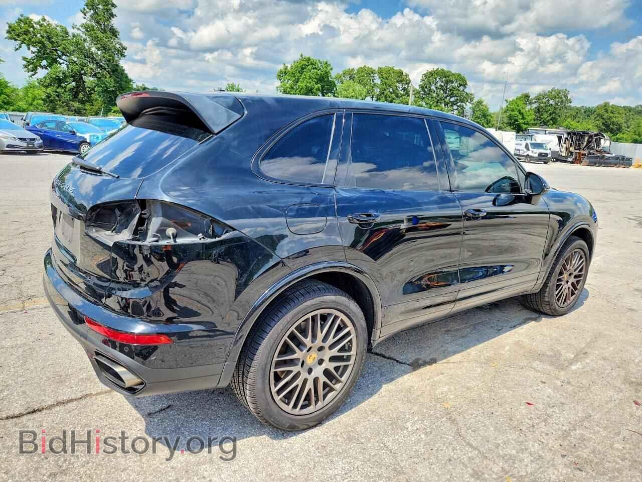 2017 PORSCHE CAYENNE - VIN: WP1AA2A29HKA80782 - Фото 3